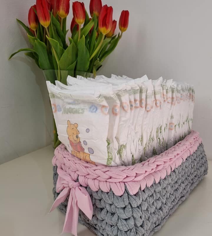 סלסלה לאחסון טיטולים